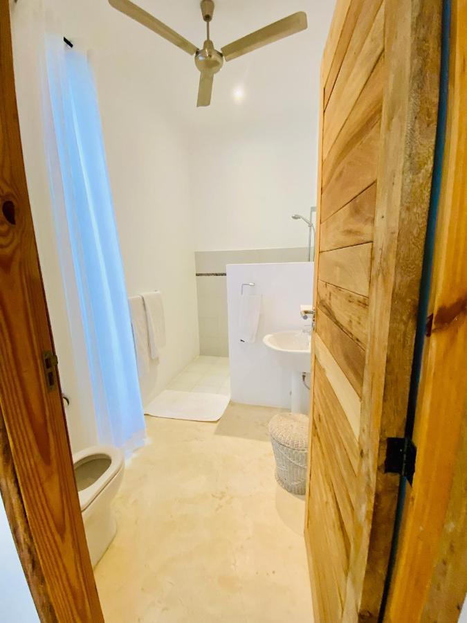 Nyumba Nyekundu Villa Watamu Exterior foto
